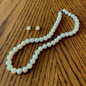 Real Pearl Necklace and Earrings Set